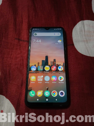 Poco m2